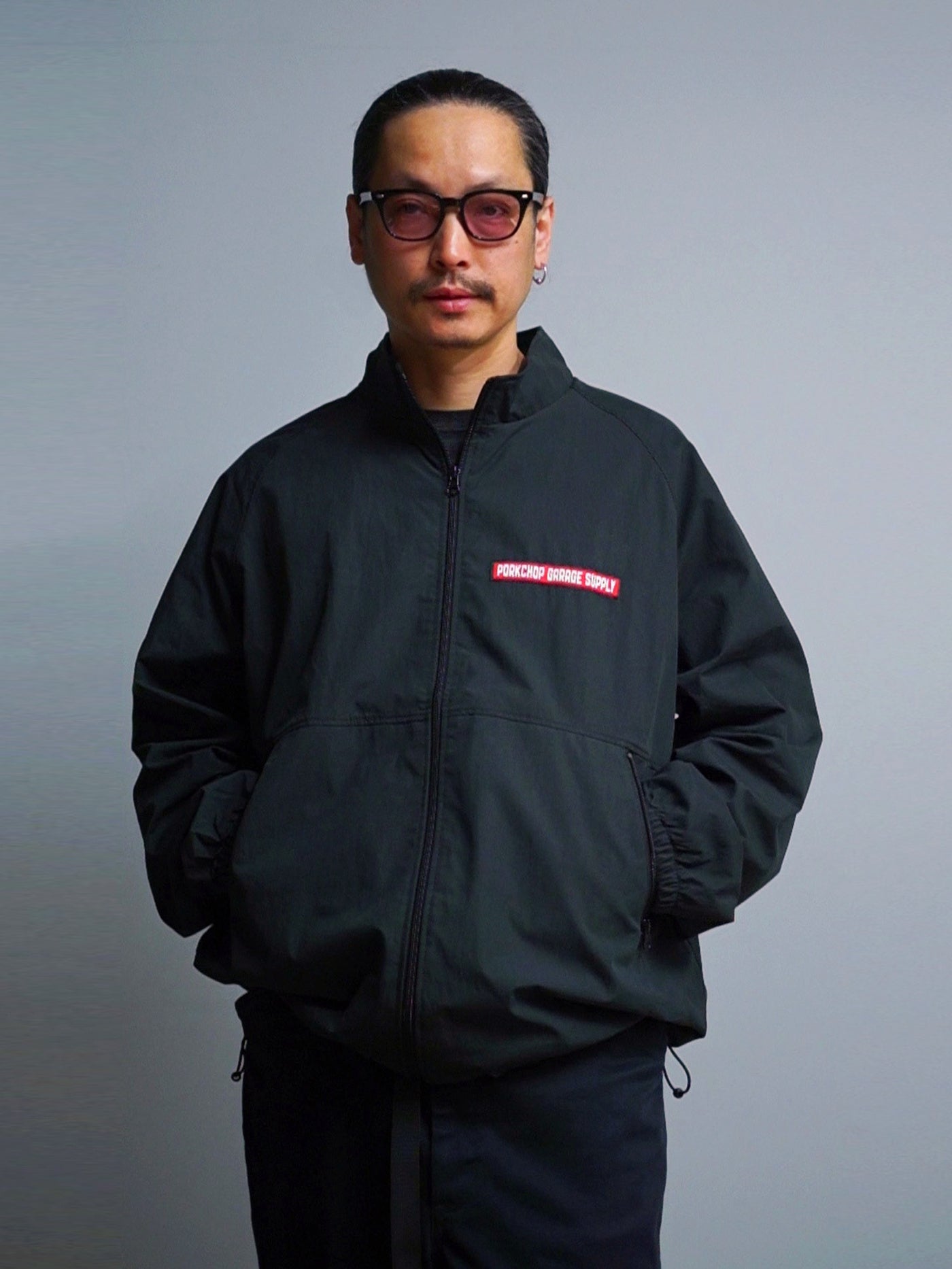 【2.22 (Sun) 12:00 Release】PORKCHOP | BAR&SHIELD TRACK JKT - Black