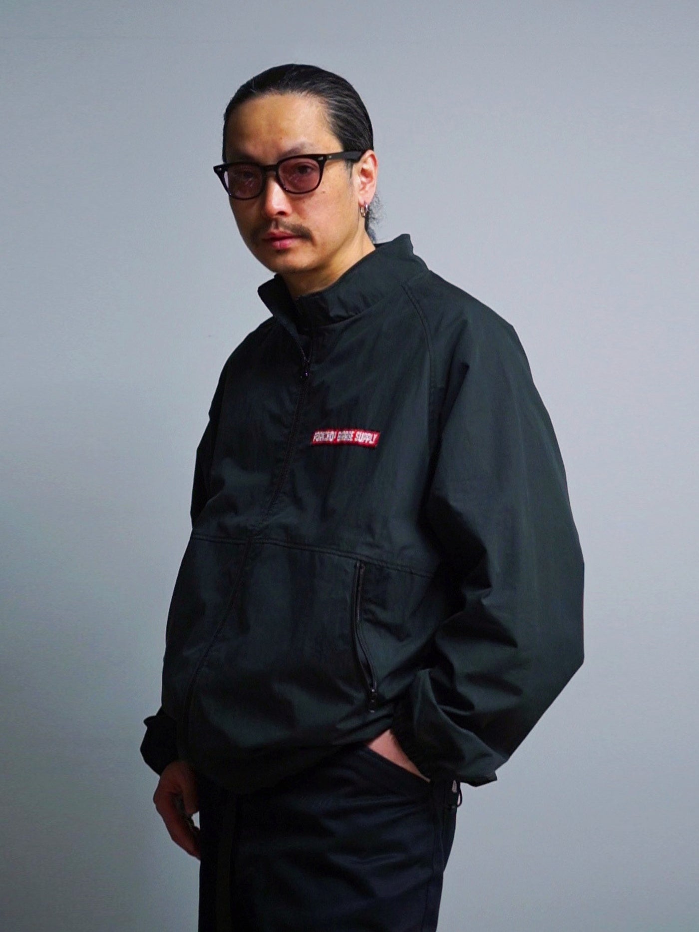 【2.22 (Sun) 12:00 Release】PORKCHOP | BAR&SHIELD TRACK JKT - Black